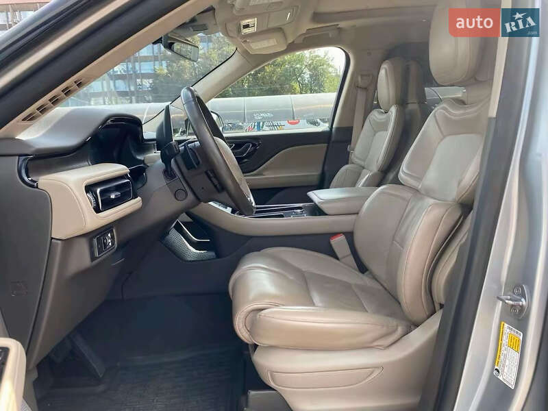 Позашляховик / Кросовер Lincoln Aviator 2019 в Києві фото 21 Позашляховик / Кросовер Lincoln Aviator 2019 в Києві