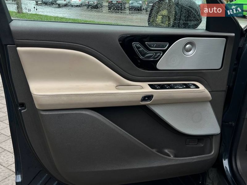 Внедорожник / Кроссовер Lincoln Aviator 2021 в Львове