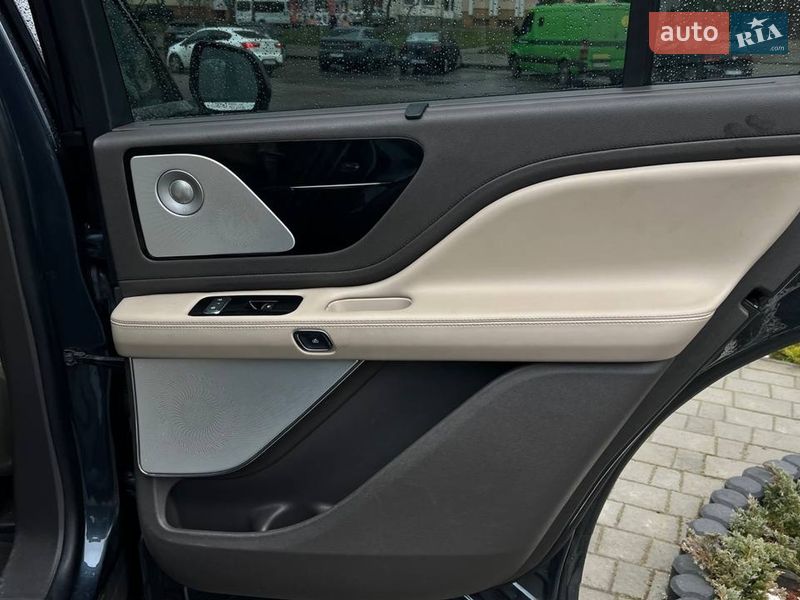 Внедорожник / Кроссовер Lincoln Aviator 2021 в Львове