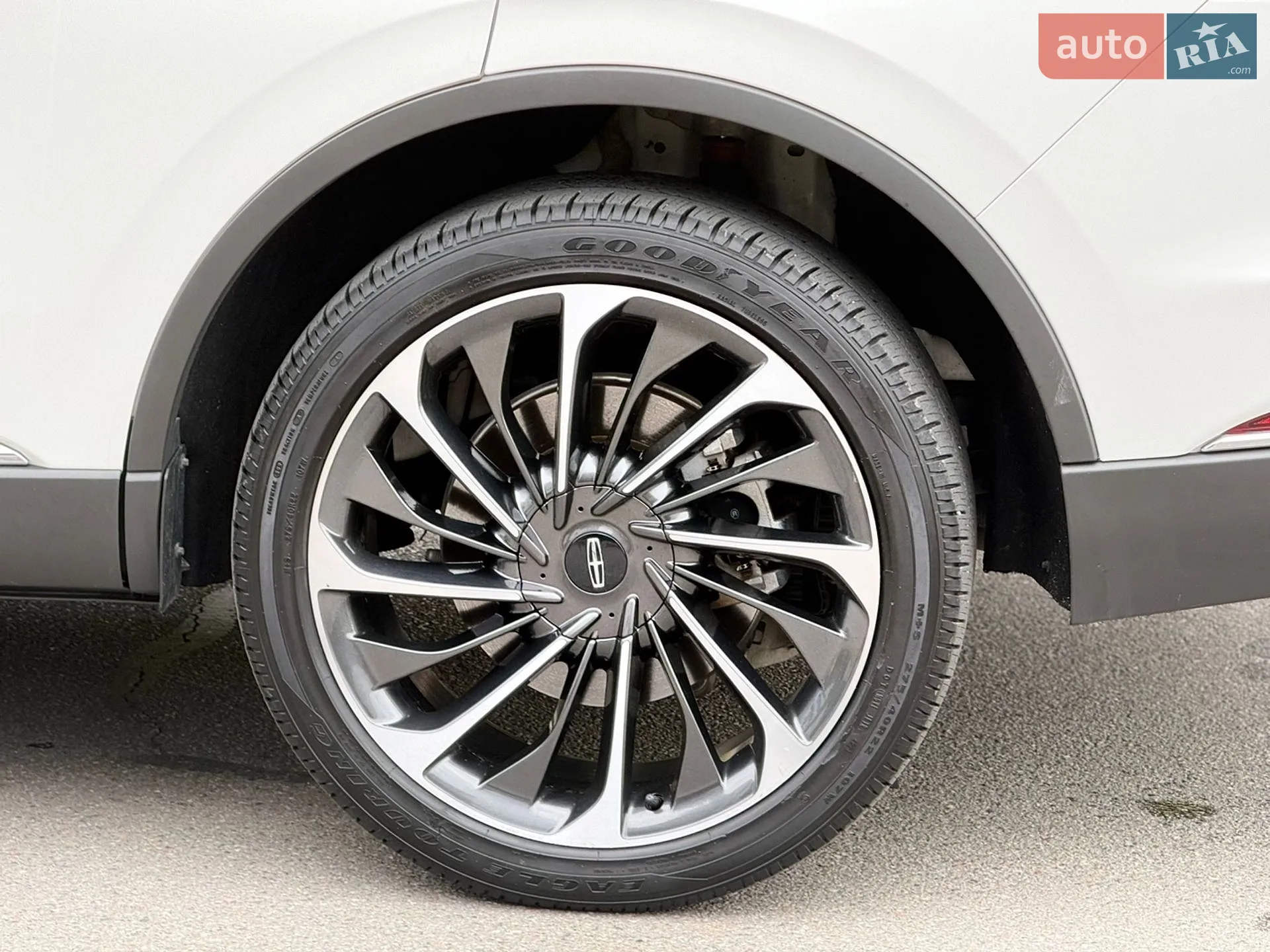 2022 Lincoln Aviator - мініатюра 29