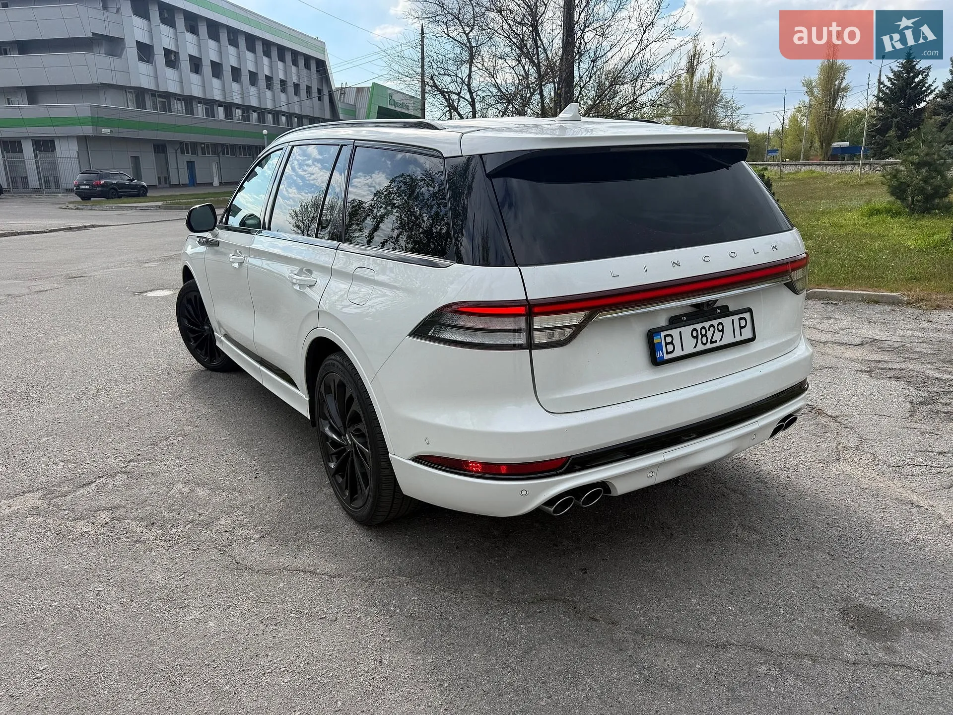 2024 Lincoln Aviator - мініатюра 12