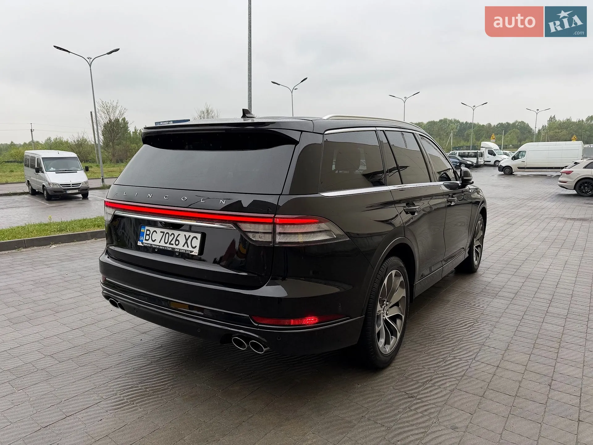 2023 Lincoln Aviator - мініатюра 9