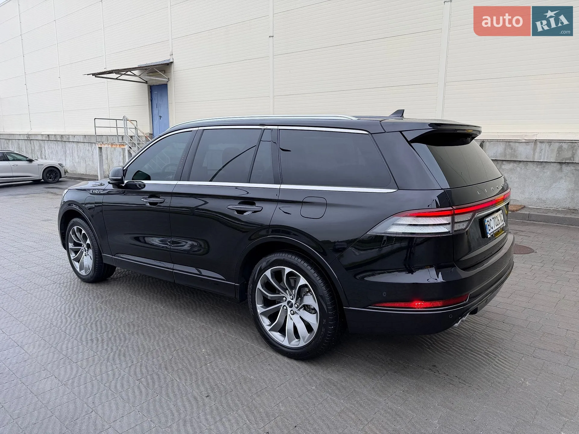 2023 Lincoln Aviator - мініатюра 6