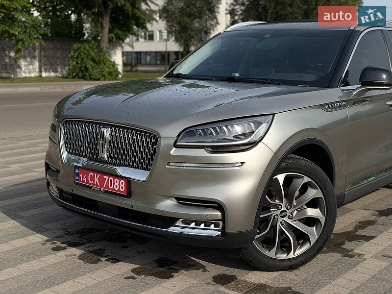 Внедорожник / Кроссовер Lincoln Aviator 2023 в Львове