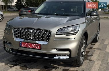 Внедорожник / Кроссовер Lincoln Aviator 2023 в Львове