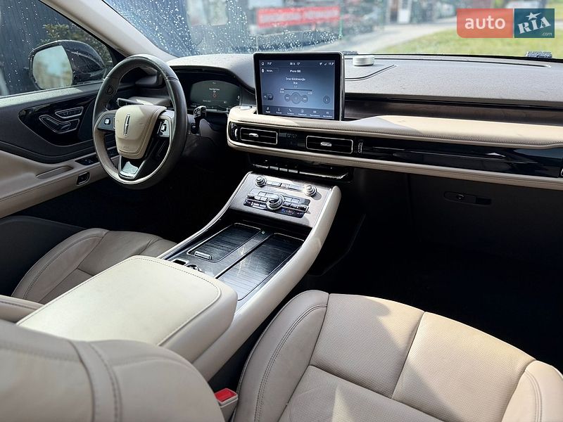 Внедорожник / Кроссовер Lincoln Aviator 2023 в Львове