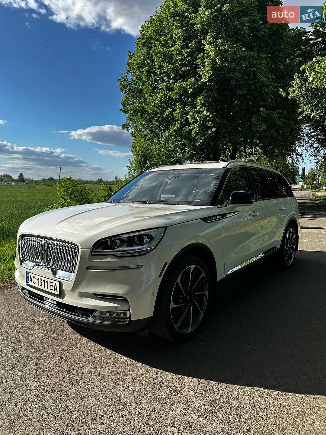 2021 Lincoln Aviator - мініатюра 2