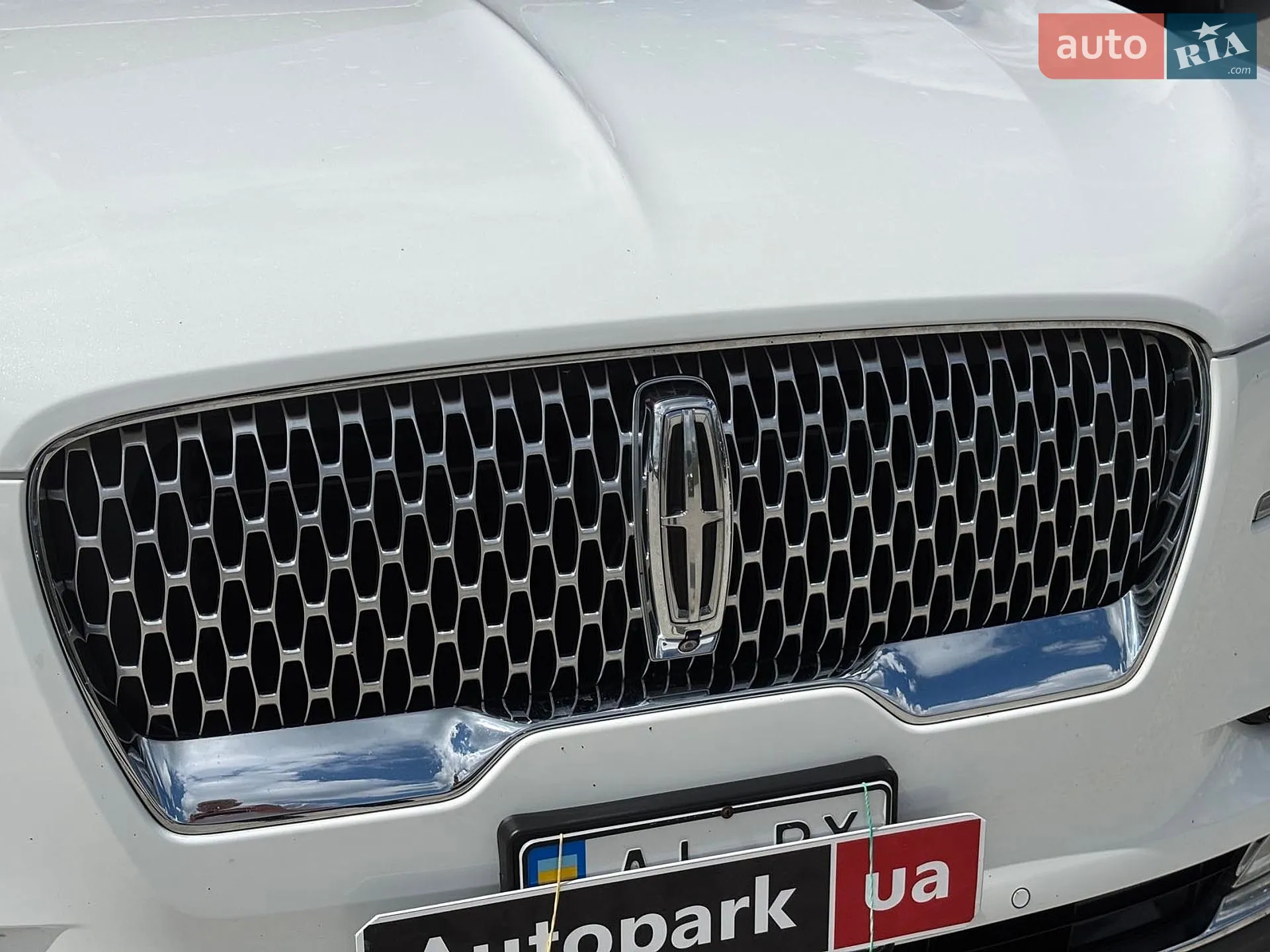 2019 Lincoln Aviator - мініатюра 20