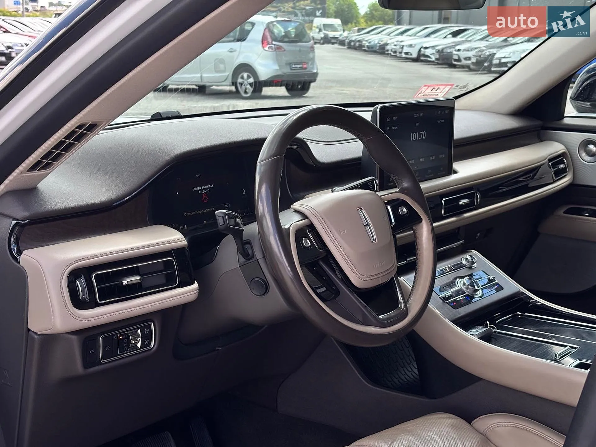 2019 Lincoln Aviator - мініатюра 27