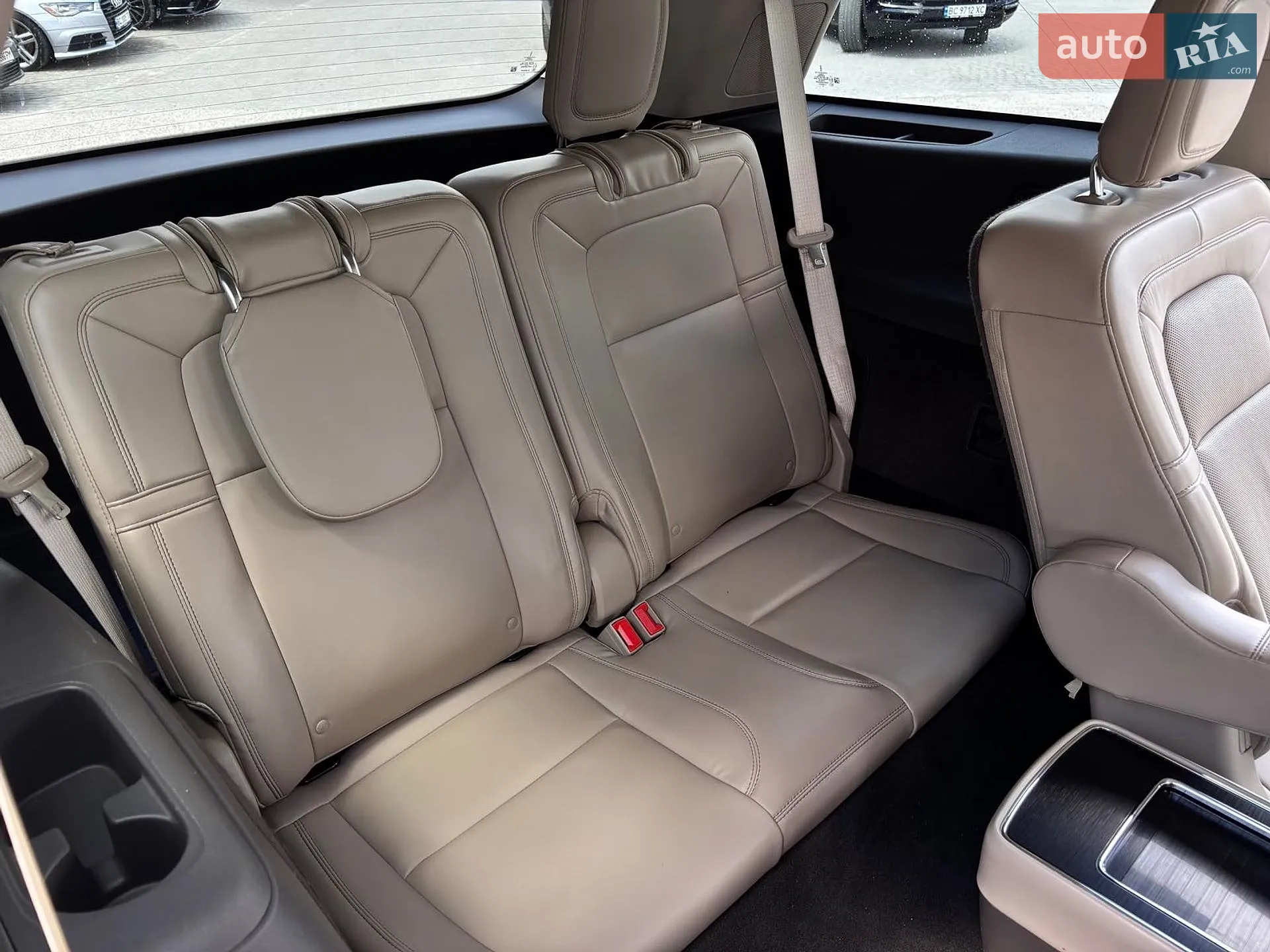 2019 Lincoln Aviator - мініатюра 54