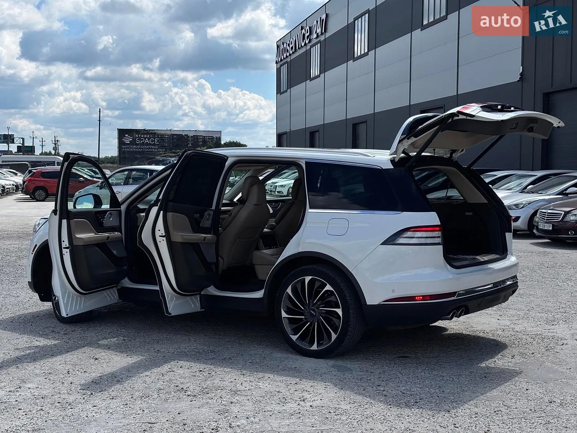 2019 Lincoln Aviator - мініатюра 63