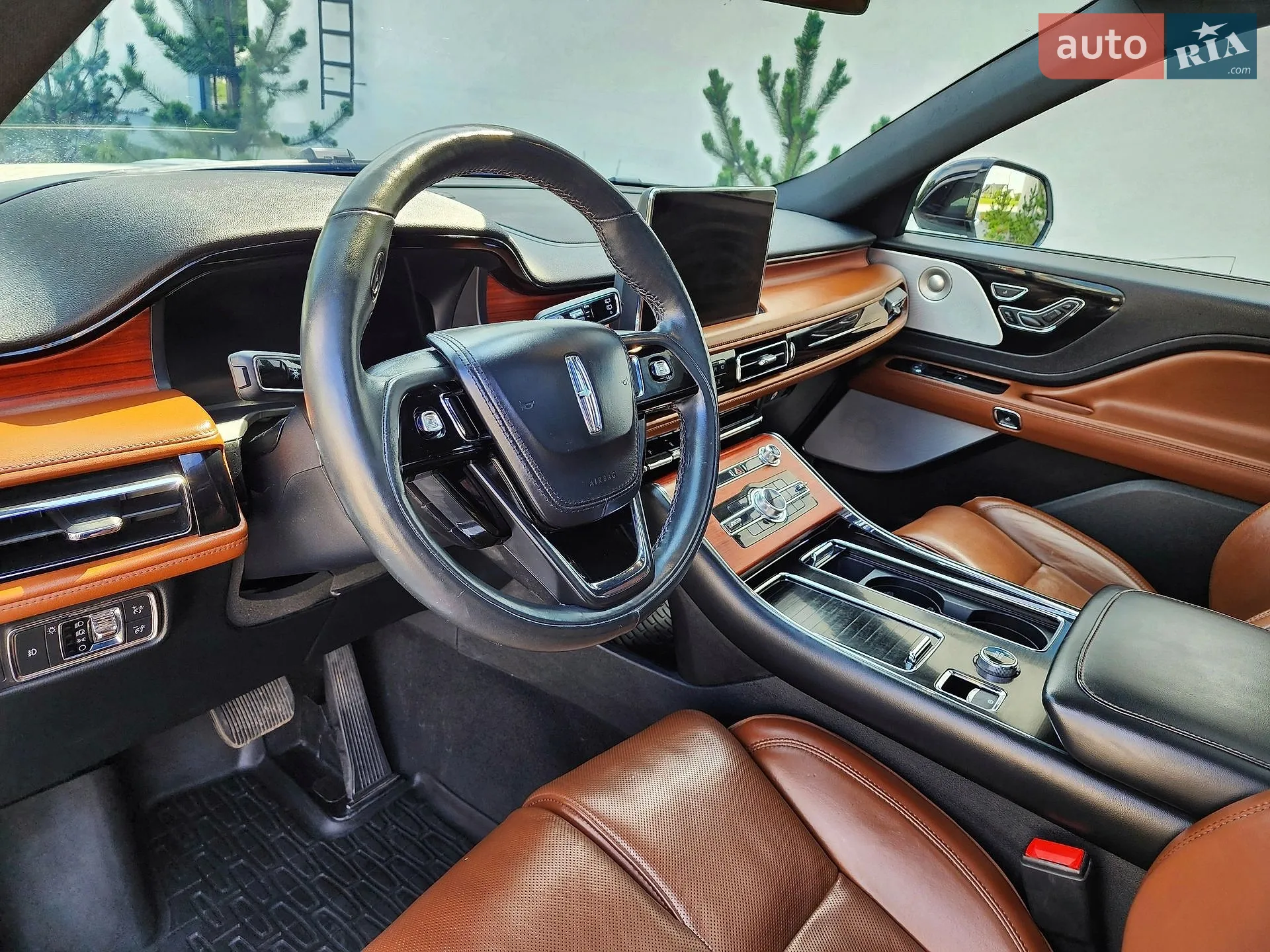 2021 Lincoln Aviator - мініатюра 12