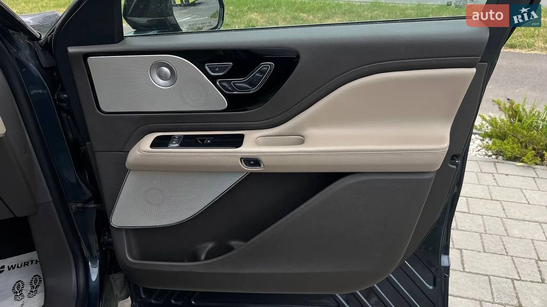 2021 Lincoln Aviator - мініатюра 44