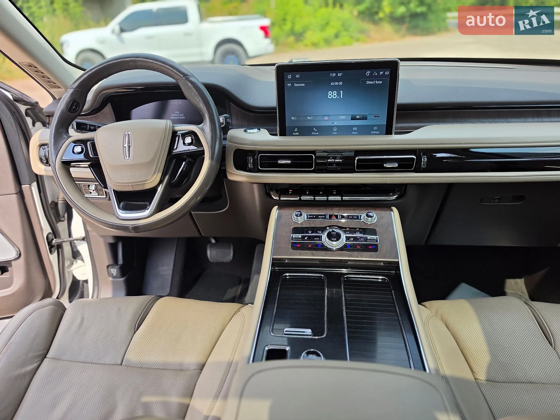 2021 Lincoln Aviator - мініатюра 15