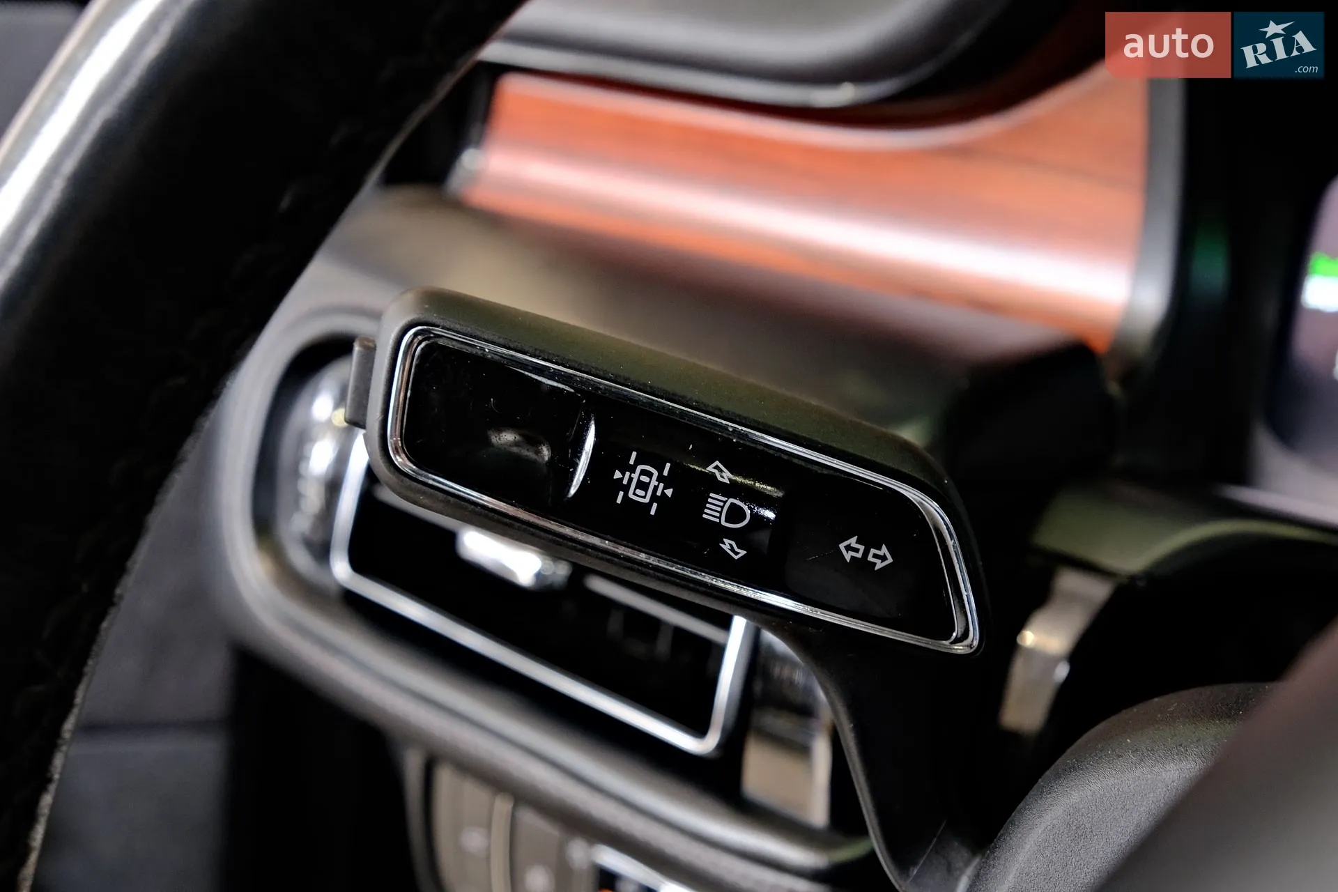 2021 Lincoln Aviator - мініатюра 37