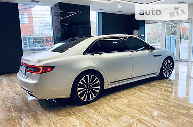 Седан Lincoln Continental 2017 в Киеве