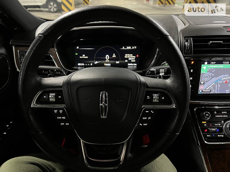 Седан Lincoln Continental 2018 в Києві