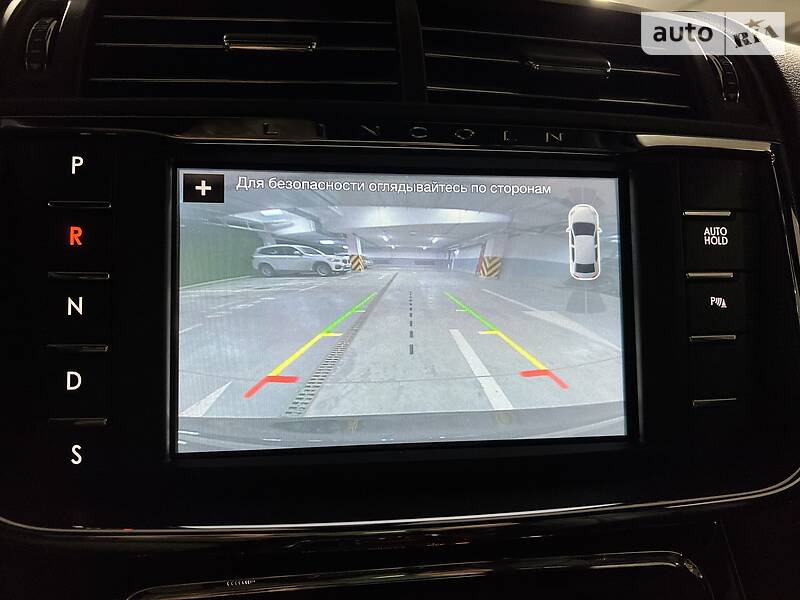 Седан Lincoln Continental 2018 в Києві