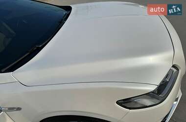 Седан Lincoln Continental 2019 в 