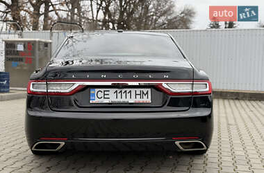 Седан Lincoln Continental 2016 в 