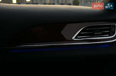 Седан Lincoln Continental 2020 в 