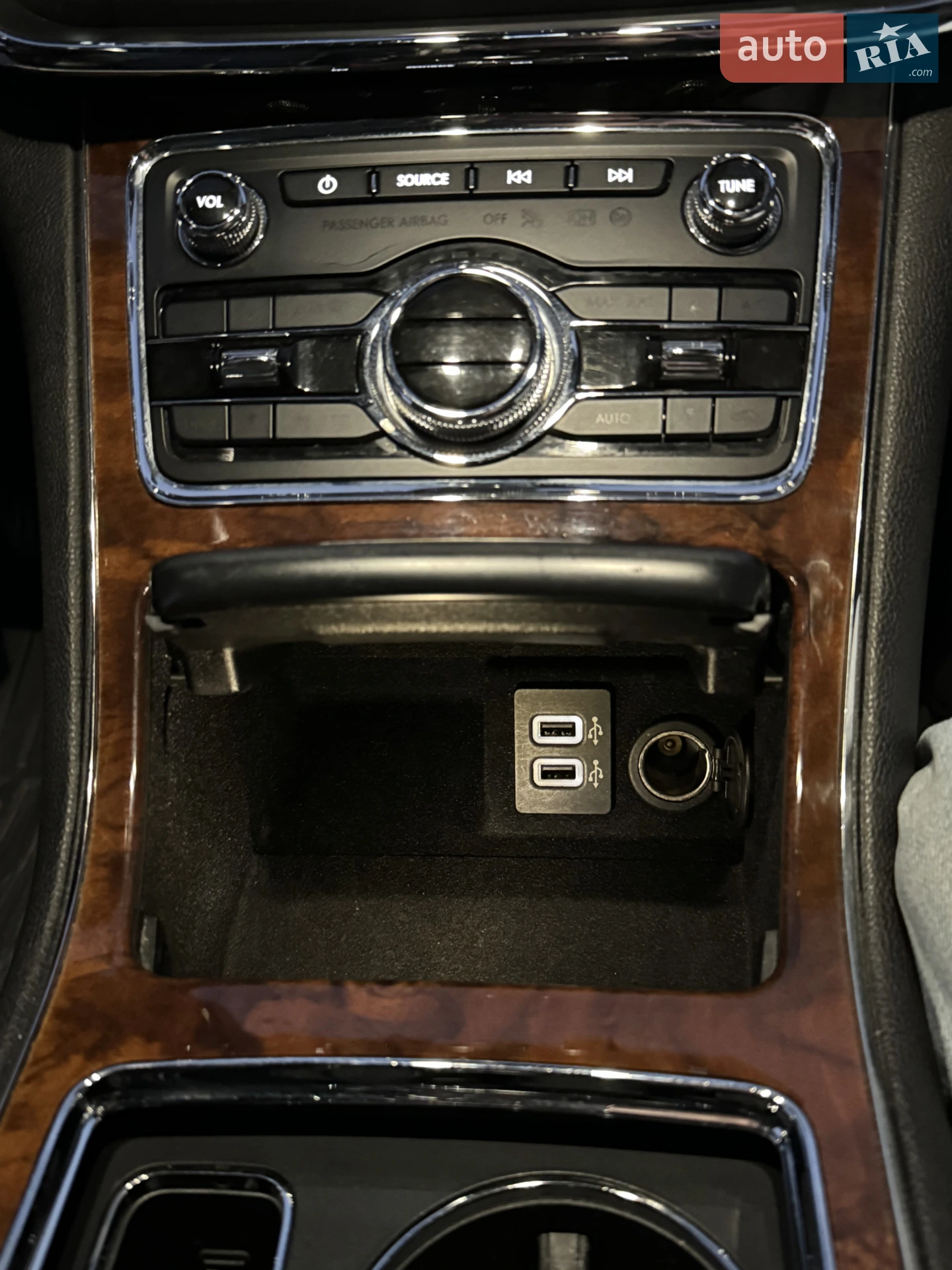 2020 Lincoln Continental - мініатюра 60
