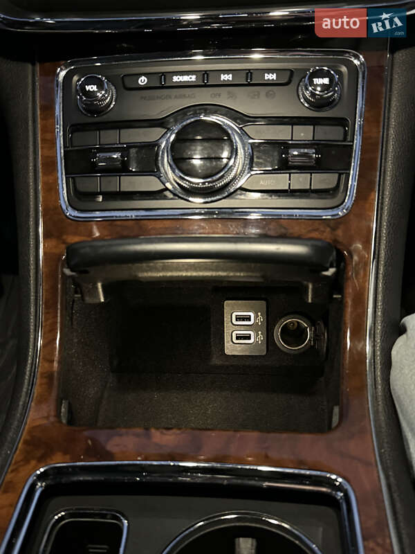 Седан Lincoln Continental 2020 в Киеве фото 60 Седан Lincoln Continental 2020 в Киеве