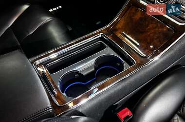 Седан Lincoln Continental 2017 в 