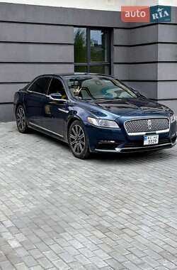 Седан Lincoln Continental 2017 в 