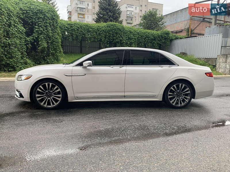 Седан Lincoln Continental 2017 в Днепре