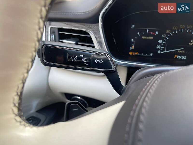Седан Lincoln Continental 2018 в Києві