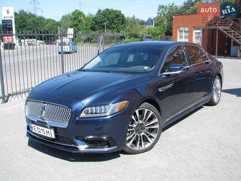 Седан Lincoln Continental 2016 в 