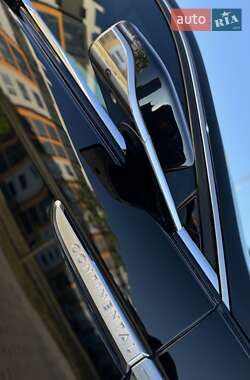 Седан Lincoln Continental 2017 в 