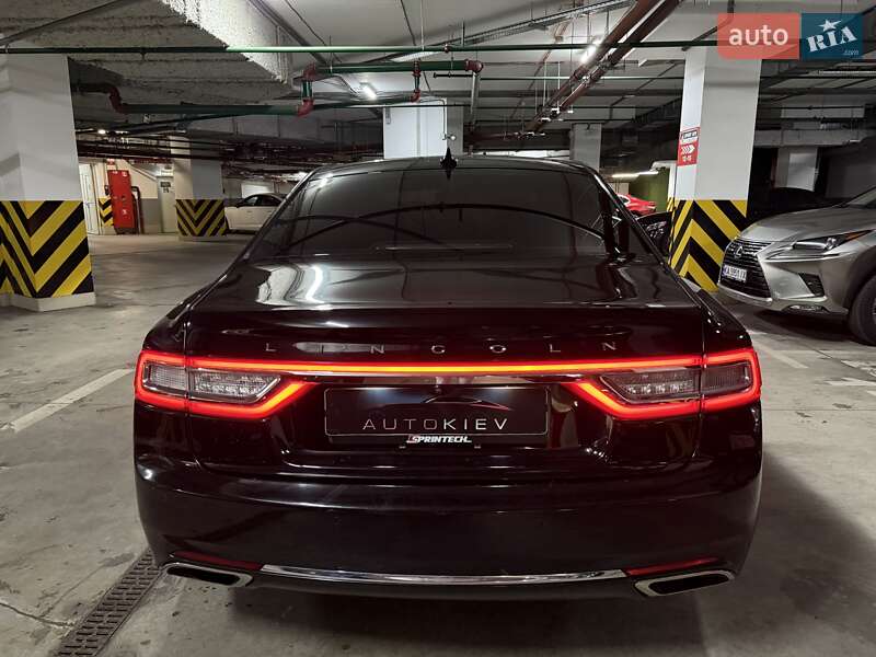 Седан Lincoln Continental 2018 в Києві