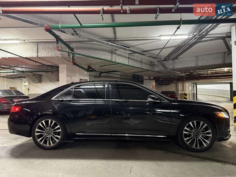 Седан Lincoln Continental 2018 в Києві