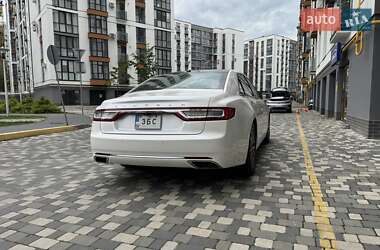 Седан Lincoln Continental 2017 в 