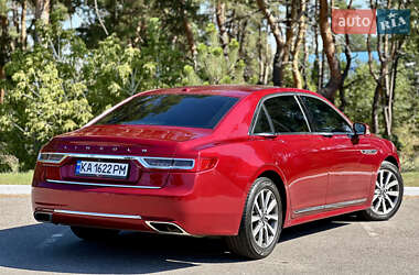 Седан Lincoln Continental 2017 в 