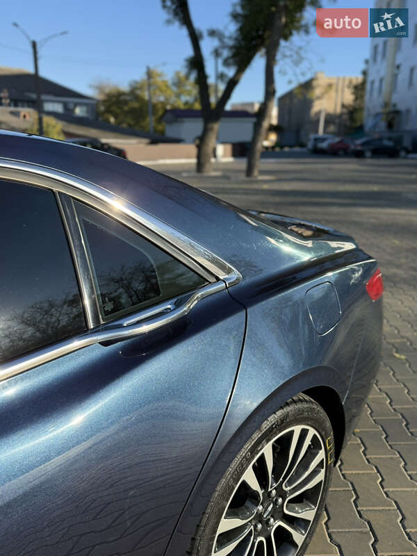 Седан Lincoln Continental 2017 в Измаиле фото 12 Седан Lincoln Continental 2017 в Измаиле