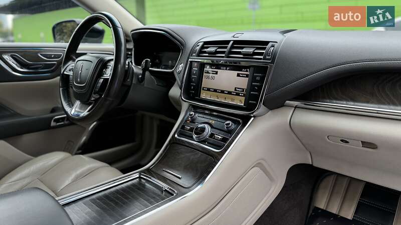 Седан Lincoln Continental 2016 в Києві фото 22 Седан Lincoln Continental 2016 в Києві