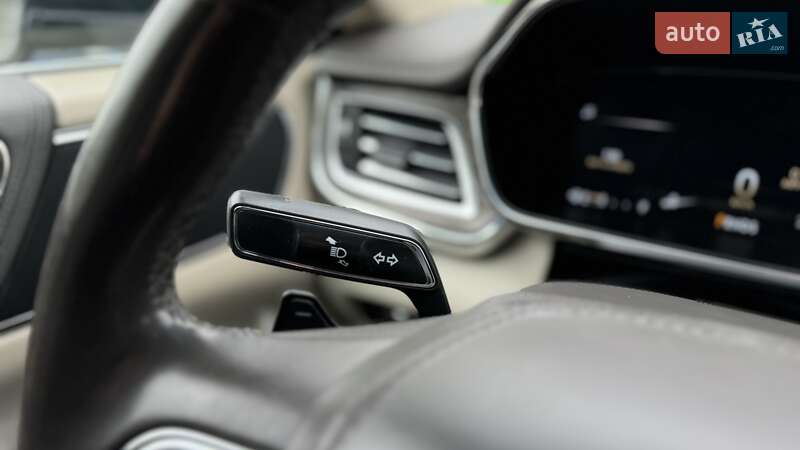 Седан Lincoln Continental 2016 в Києві фото 32 Седан Lincoln Continental 2016 в Києві