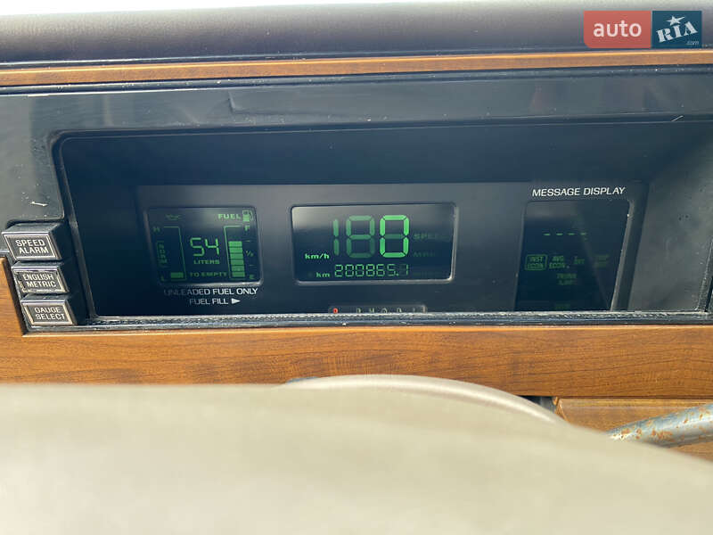 Седан Lincoln Continental 1990 в Новой Водолаге фото 15 Седан Lincoln Continental 1990 в Новой Водолаге