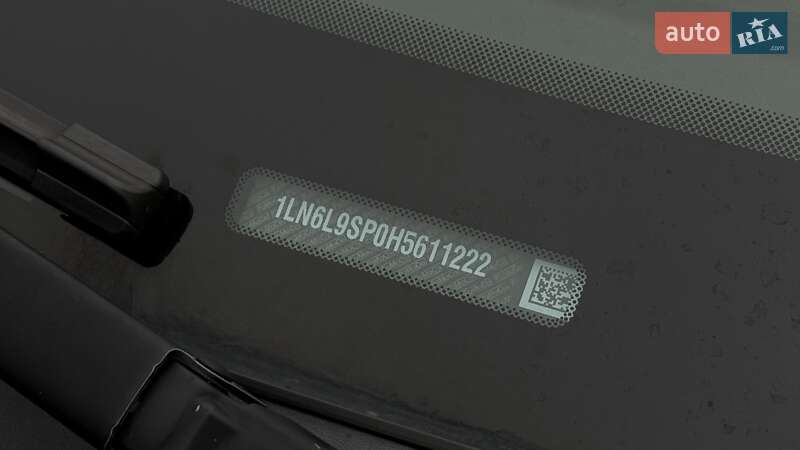 Седан Lincoln Continental 2016 в Киеве