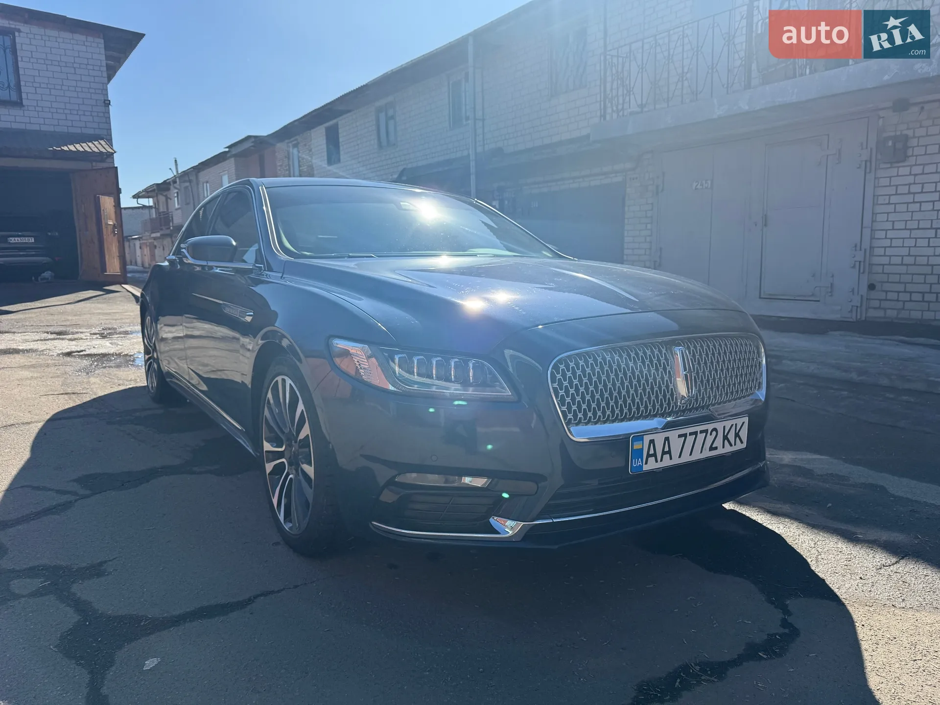 2016 Lincoln Continental - мініатюра 10