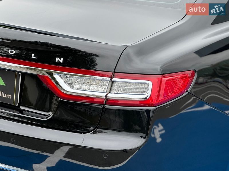 Седан Lincoln Continental 2016 в Києві