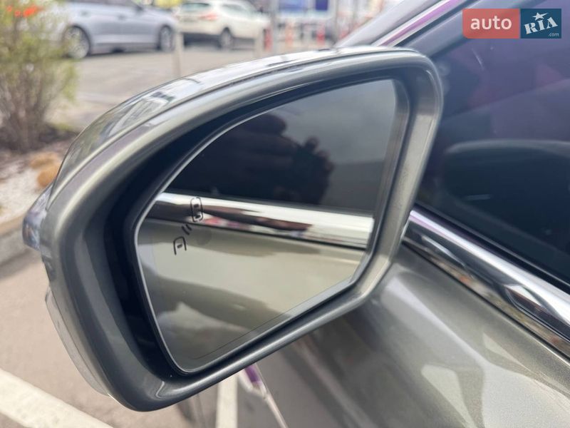 Седан Lincoln Continental 2016 в Києві фото 26 Седан Lincoln Continental 2016 в Києві