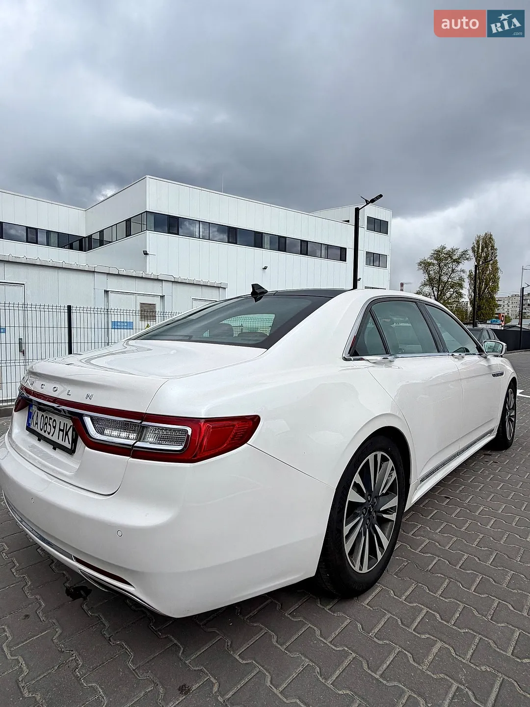 2018 Lincoln Continental - мініатюра 16