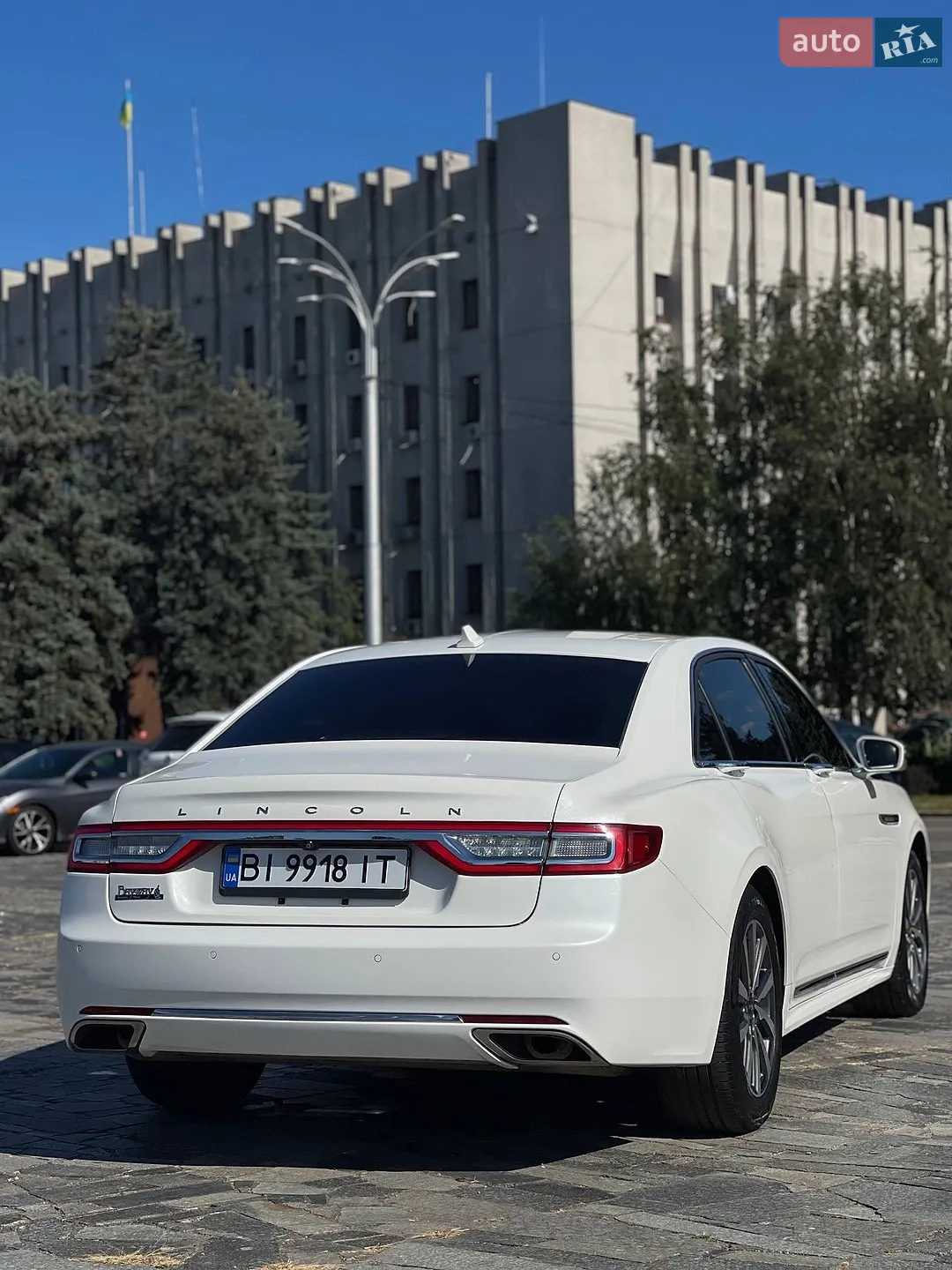 2020 Lincoln Continental - мініатюра 4