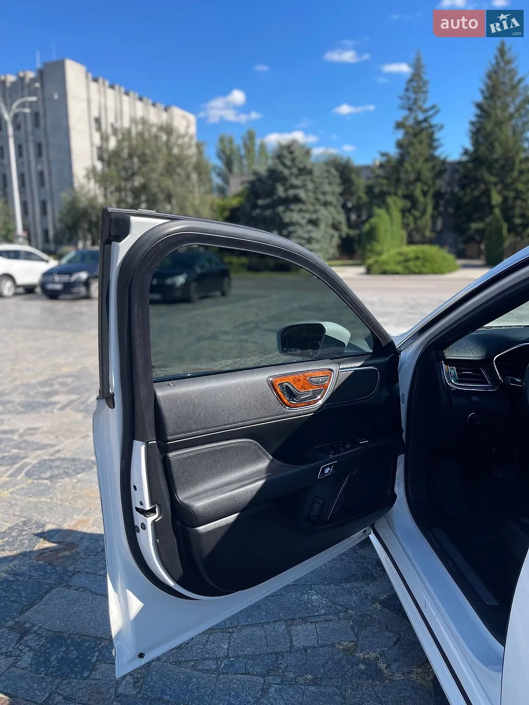 2020 Lincoln Continental - мініатюра 9