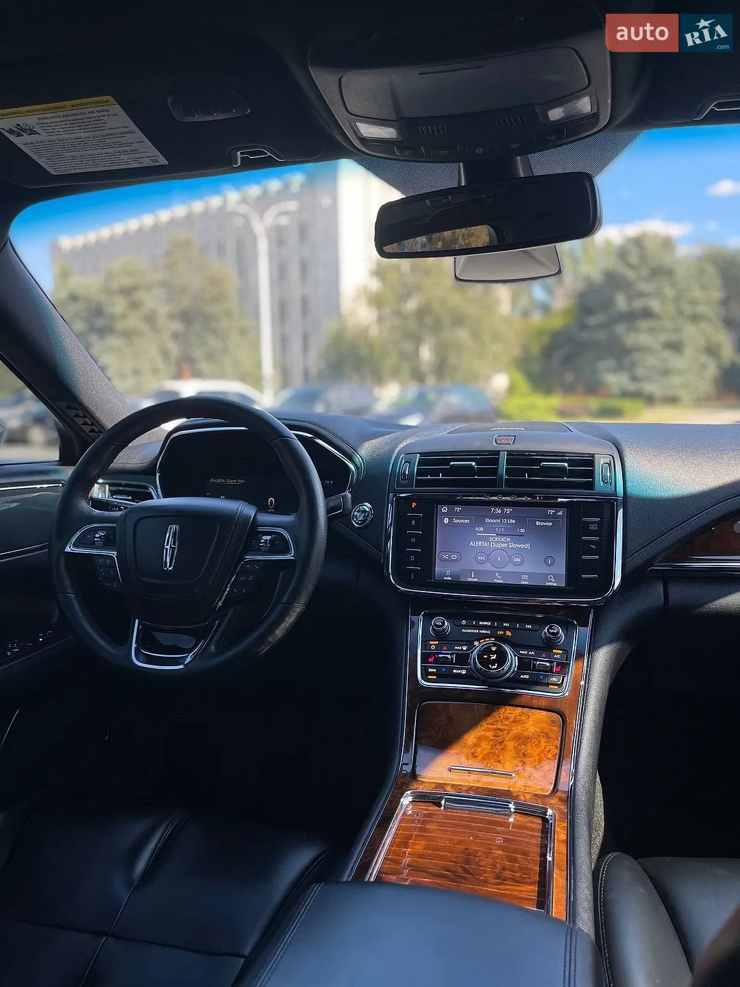 2020 Lincoln Continental - мініатюра 14