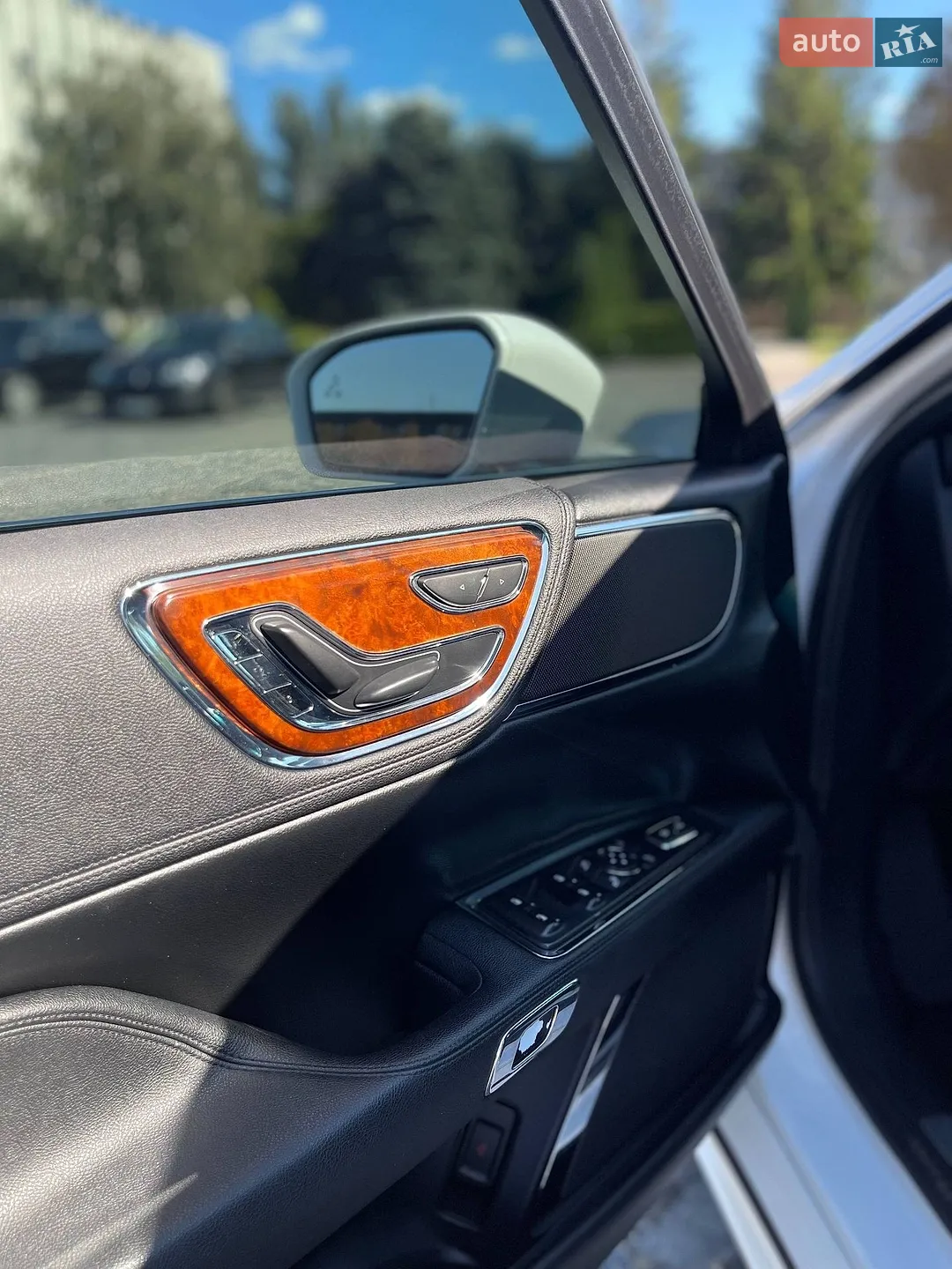 2020 Lincoln Continental - мініатюра 10